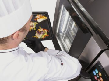 Ako inteligentné gastro zariadenia šetria čas a náklady v profesionálnych kuchyniach